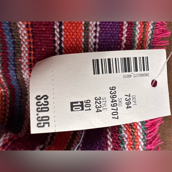 Aeropostale Multicolor Striped Sandals. Women’s size 10. NWT - Picture 2 of 6